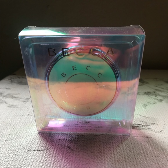 Becca Pearl Glow Luster Powder - Picture 2 of 5